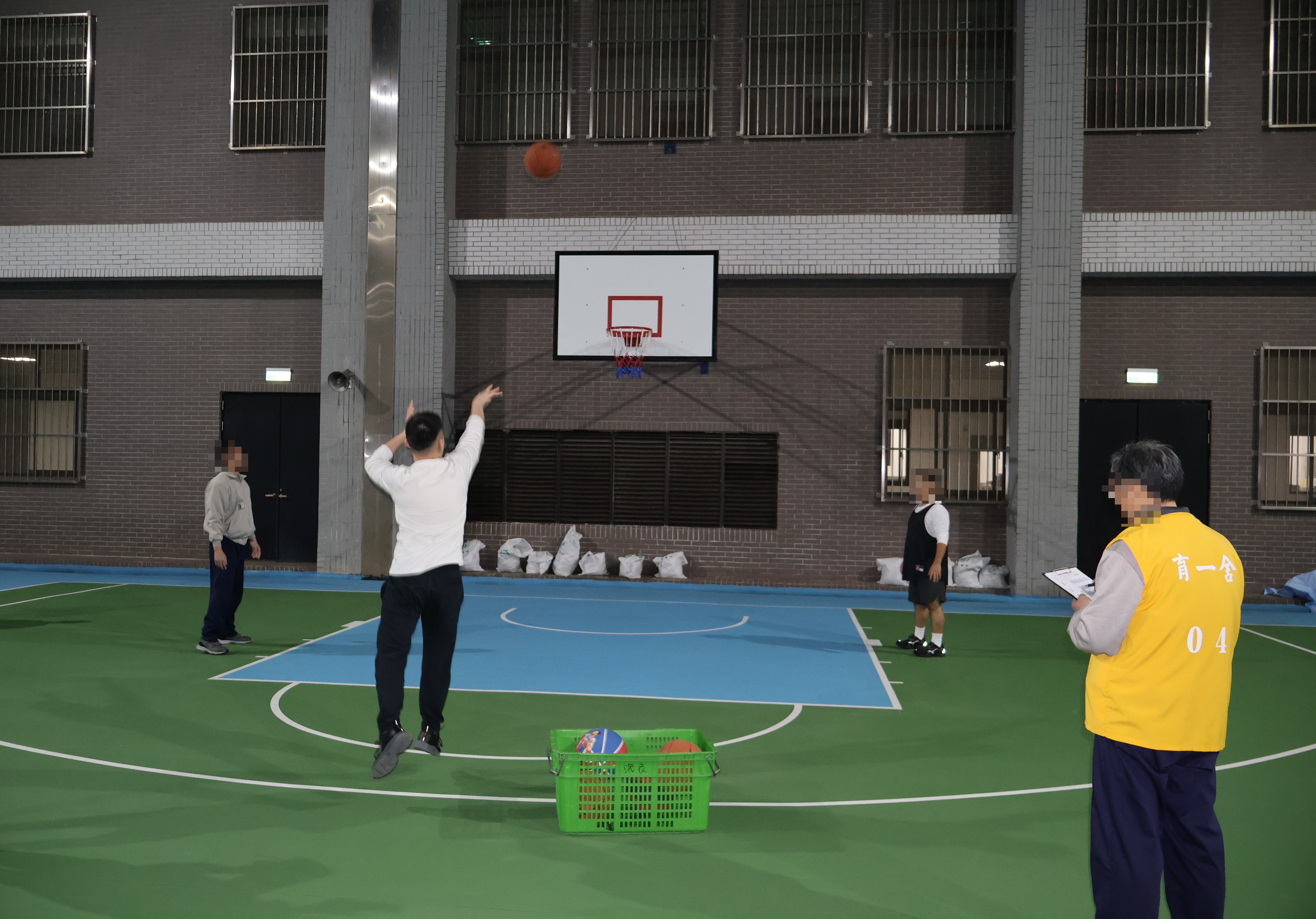 A Scene of the Activity(1)